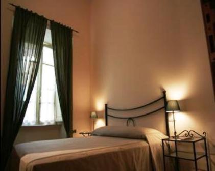 B&B Vicolo Vecchio Terracina Eksteriør billede