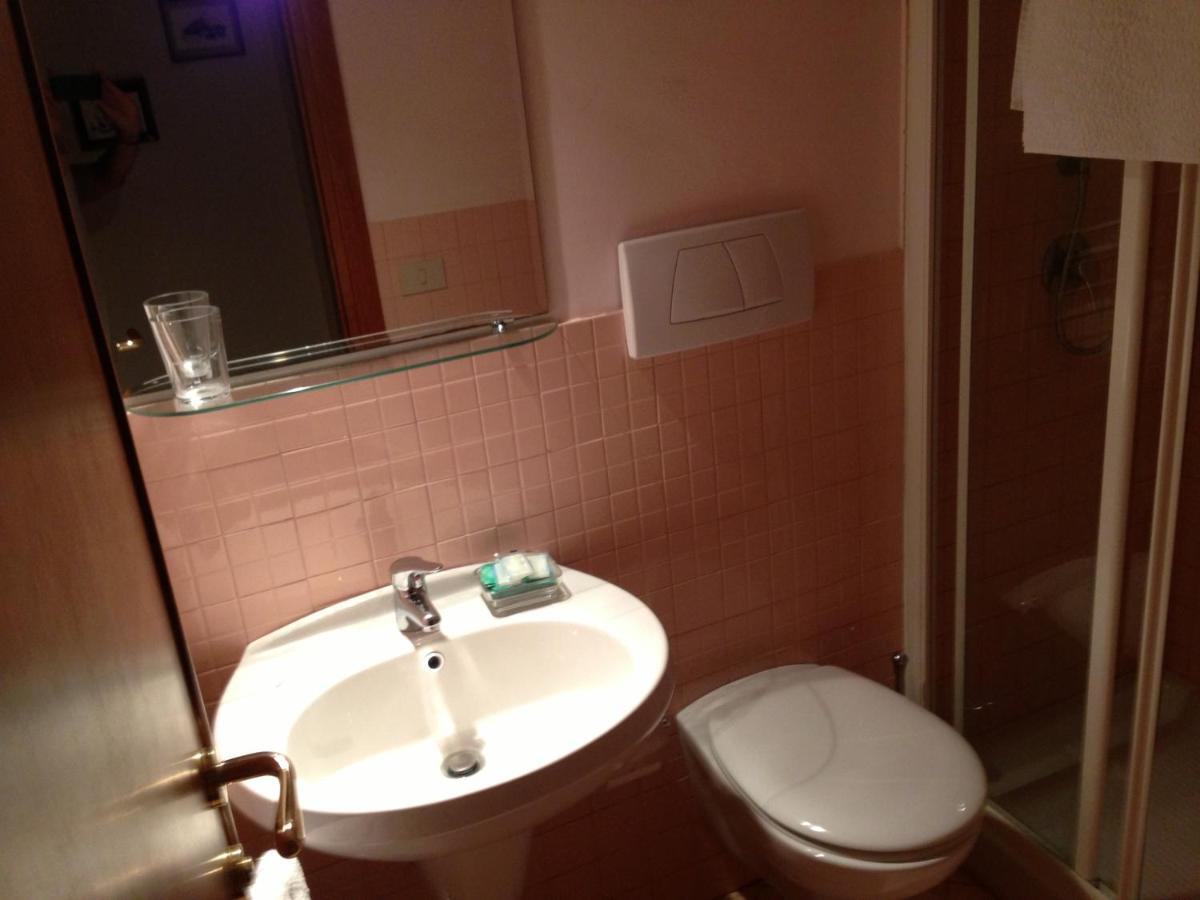 B&B Vicolo Vecchio Terracina Eksteriør billede